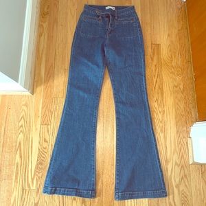 Jeans worn once and they don’t fit me anymore!